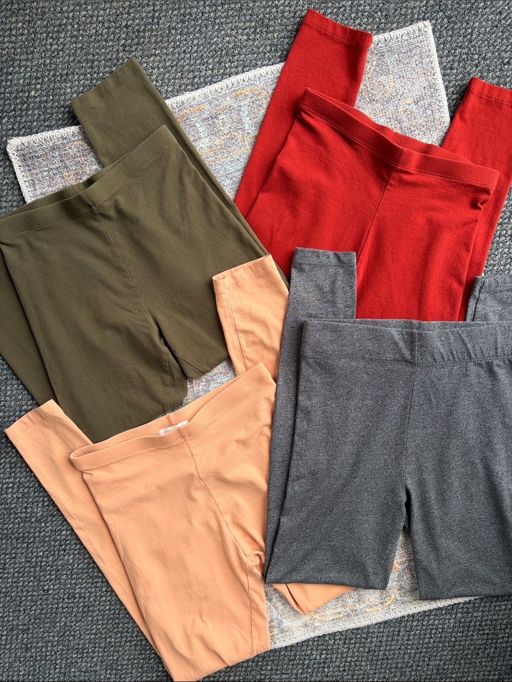 Lot of 4 Forever 21 Stretch Pants 2 Crop 2 Full Length EUC